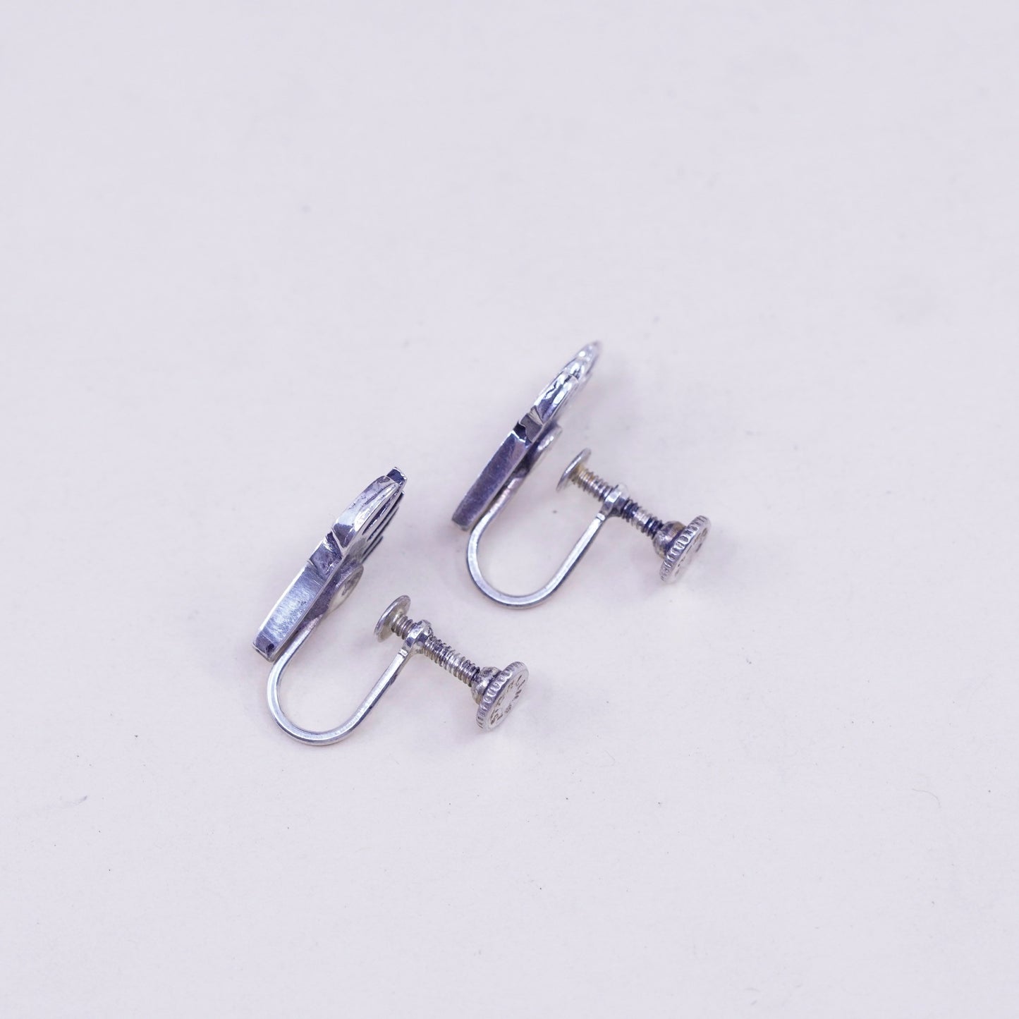 Native American navajo Sterling 925 silver screw back bear paw earrings
