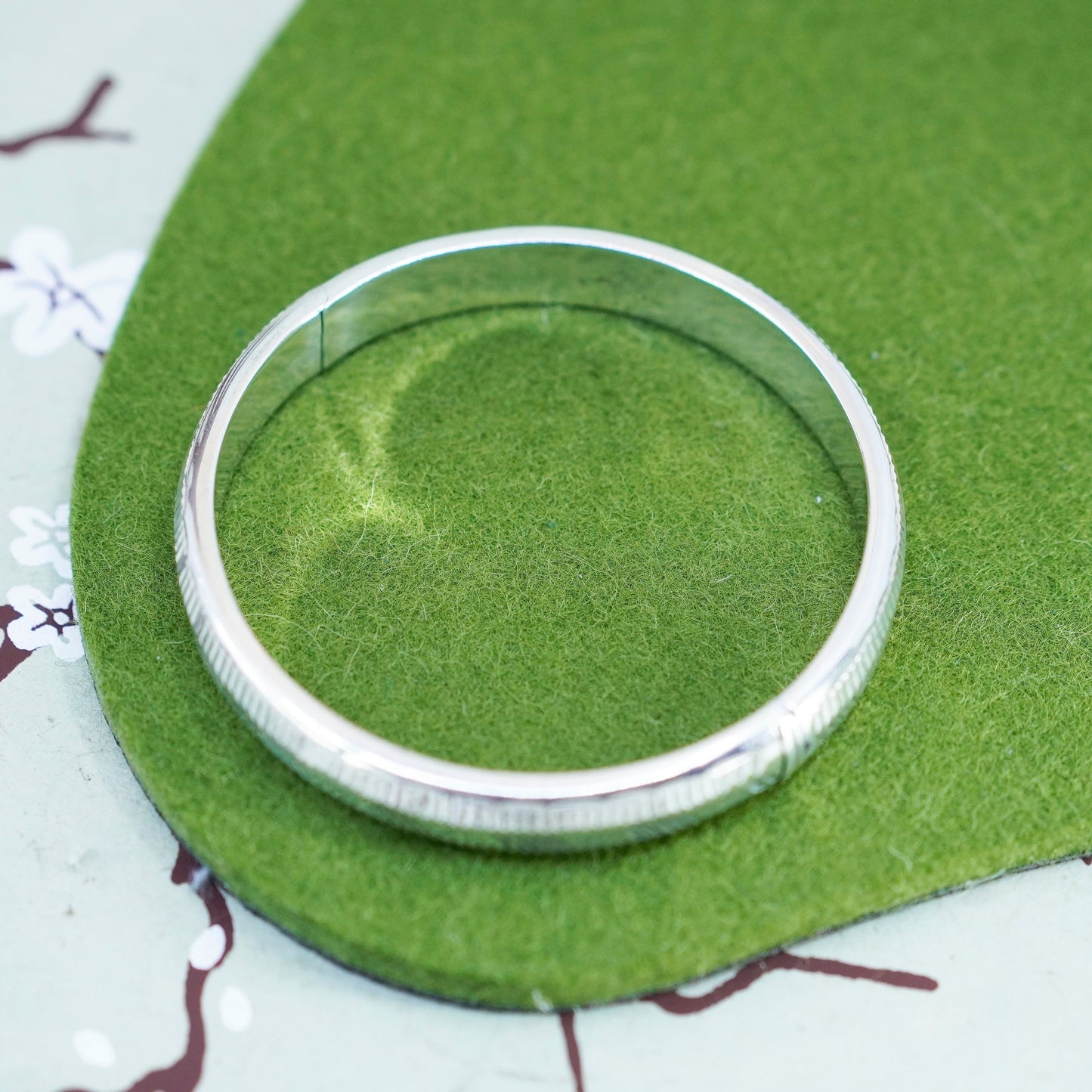 7.5”, Vintage sterling silver handmade bracelet, textured 925 hinged bangle
