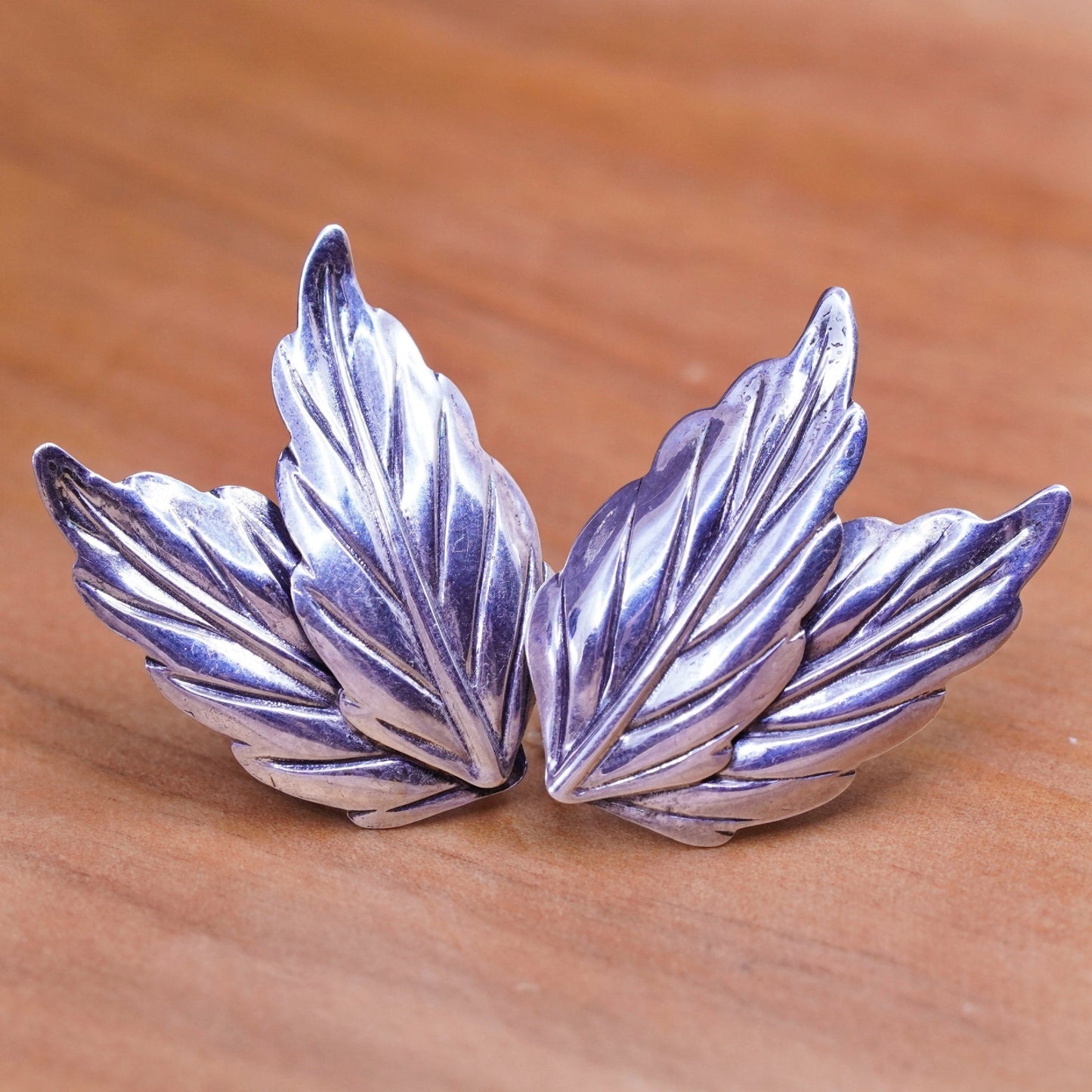 vtg danecraft Sterling silver handmade earrings, 925 leaves screw back earrings