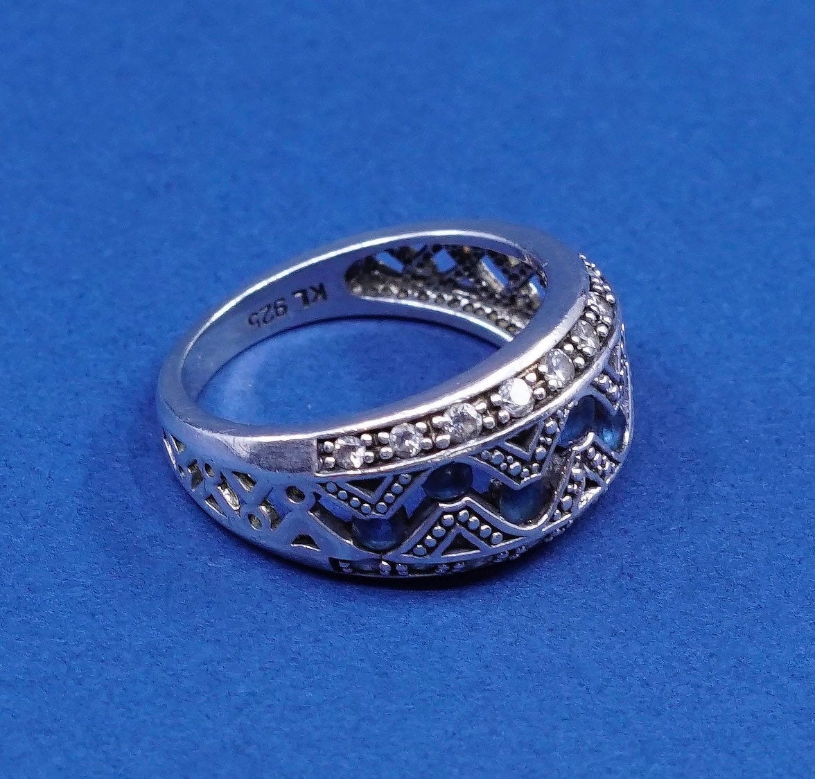 Size 6.25, vtg KL sterling silver ring, 925 w/ sapphire N crystal