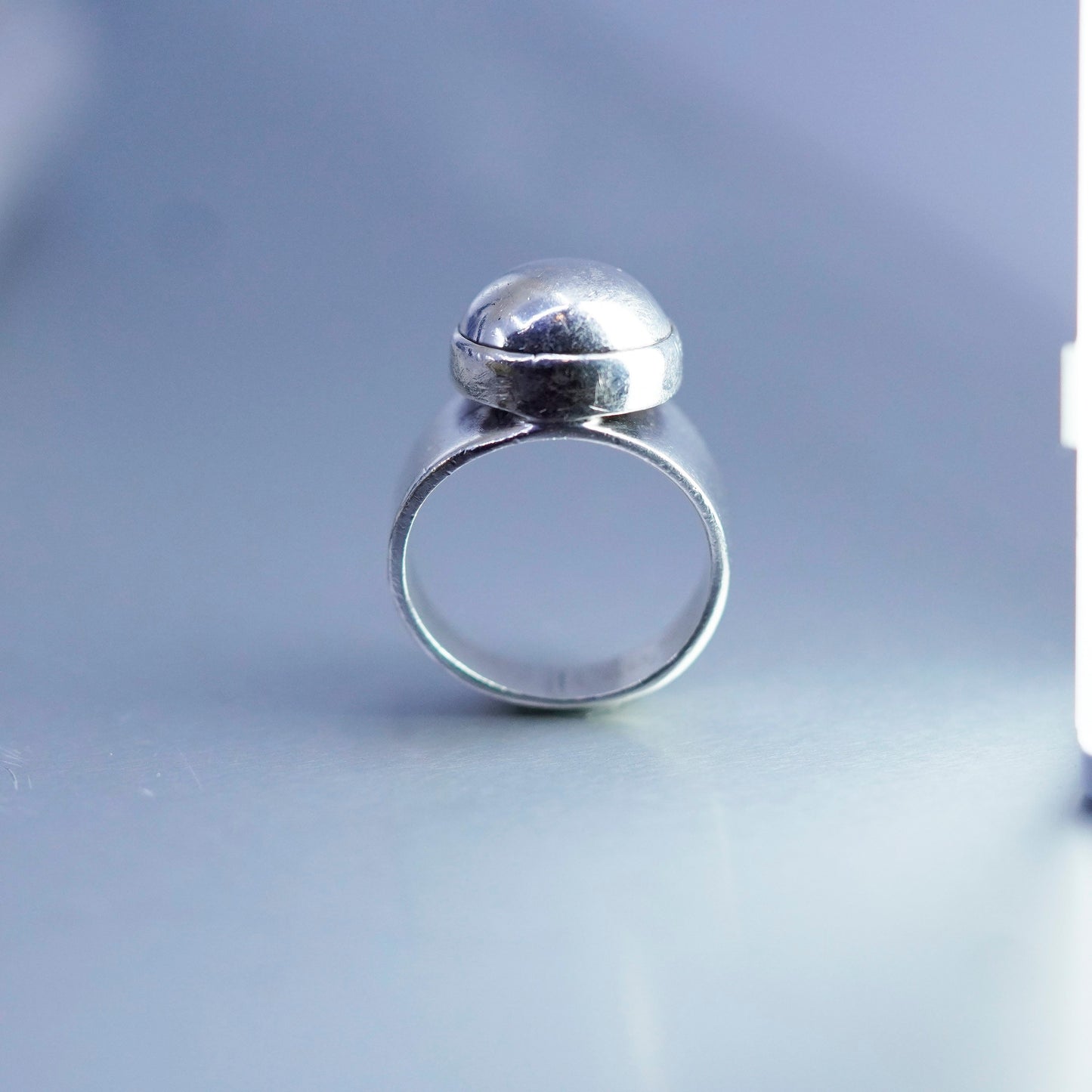 Size 9, vintage Mexico Sterling 925 silver handmade ring, beads band