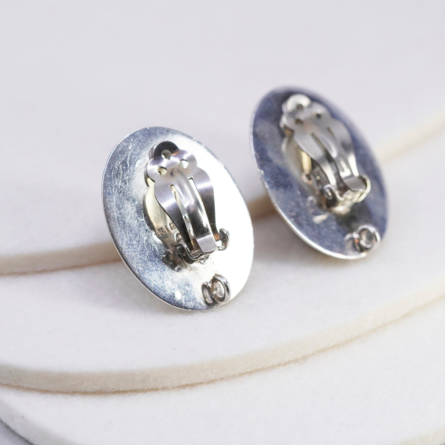 AKR Amy Kahn Russell 925 silver handmade earrings, oval clip on w/ ivory jasper