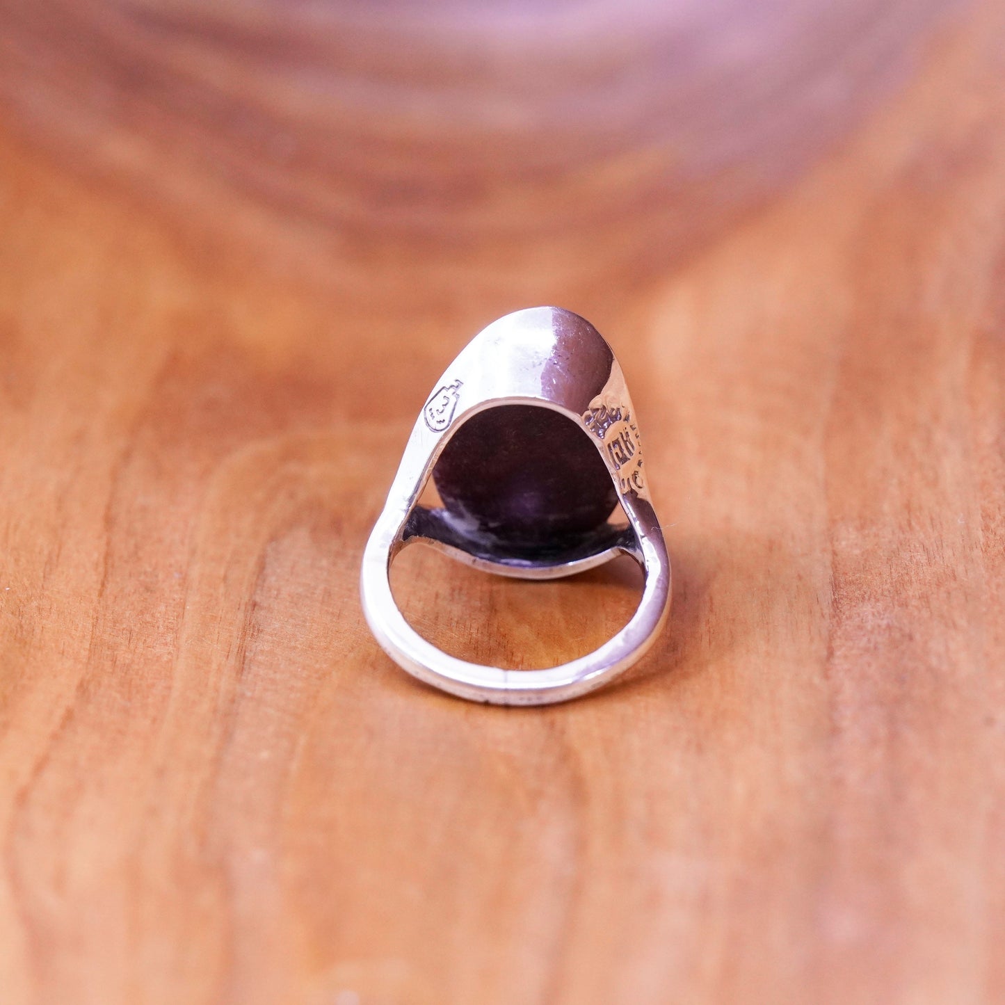 Size 5.25, vintage Mexico Sterling 925 silver handmade ring with red jasper