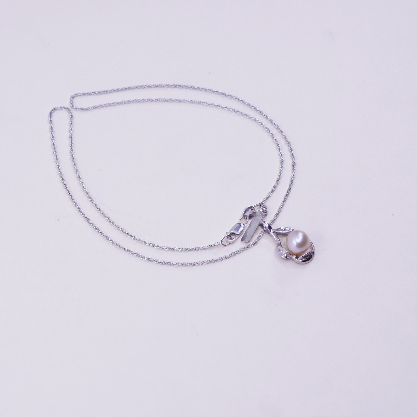 18”, vintage sterling 925 silver Singapore chain necklace pearl leaf pendant