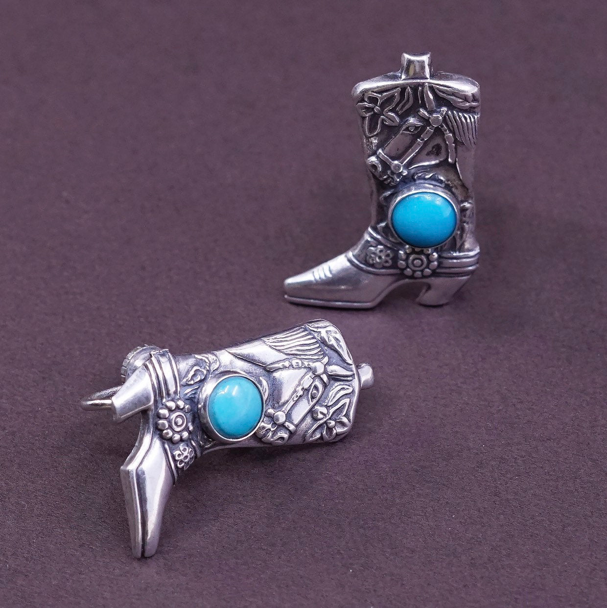 Native American Sterling silver screw earrings Navajo 925 westerner riding boot