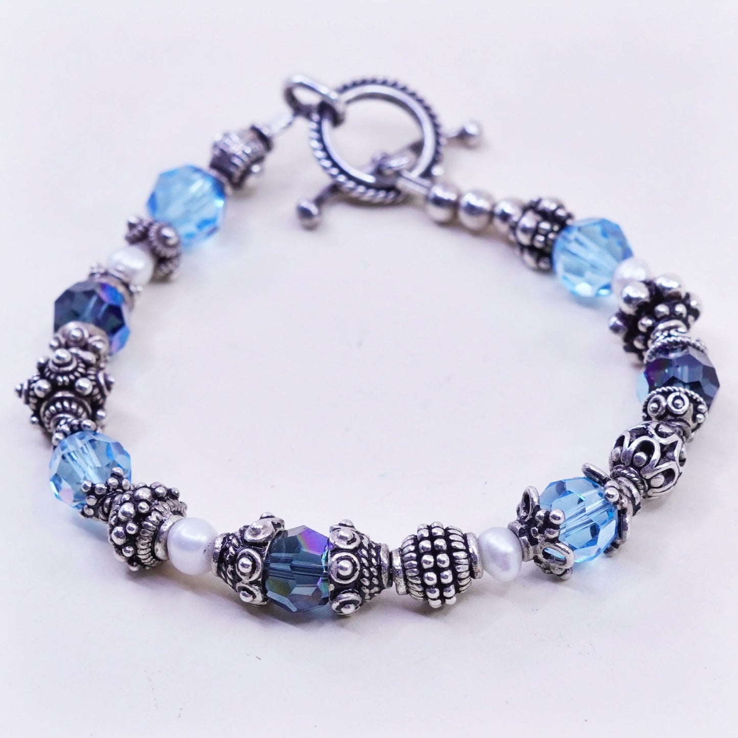6.5”, vintage Sterling 925 Silver blue Art Glass Bead Toggle Bracelet