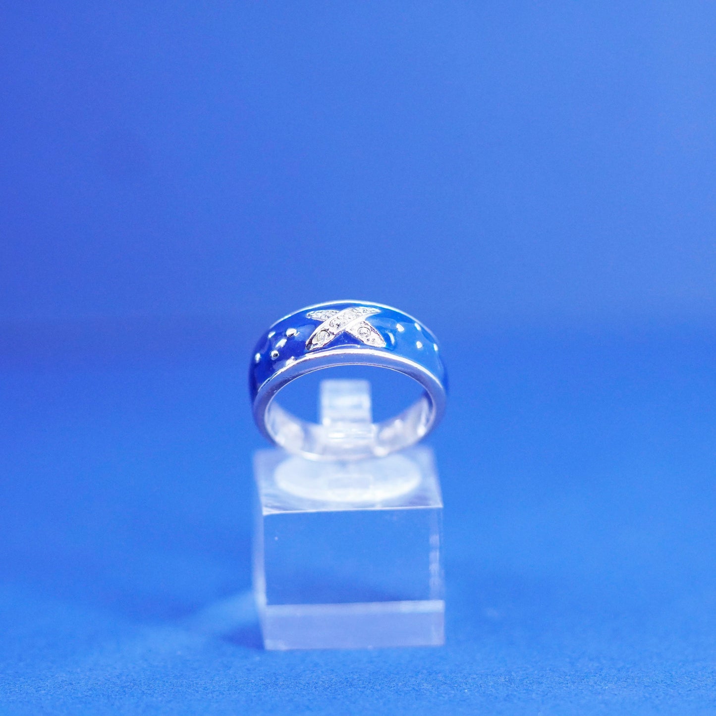 Size 7, vintage Sterling silver handmade ring, 925 blue enamel band W flower Cz