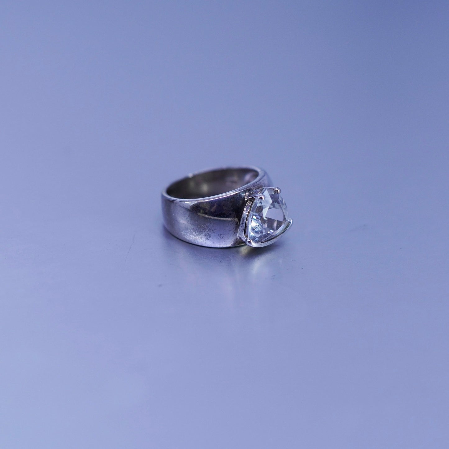 Size 6, vintage Sterling 925 silver handmade wide ring with triangular Cz