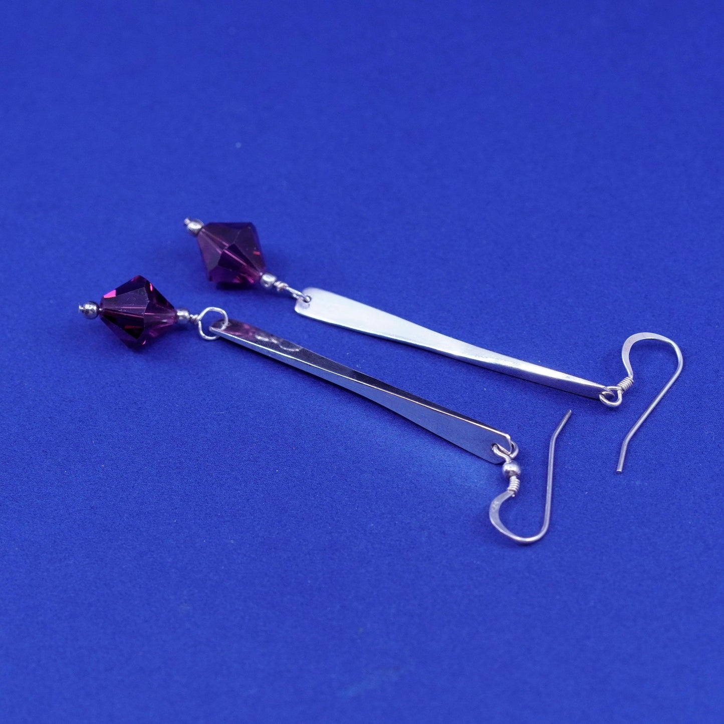 2.5” Vintage Sterling Silver long Earrings. 925 ribbed bar with crystal