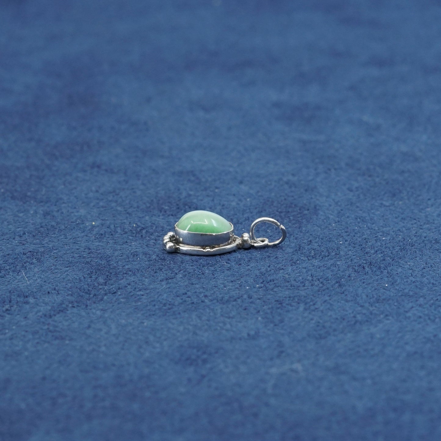 vtg Sterling silver handmade pendant, 925 charm w/ oval green tiger eye