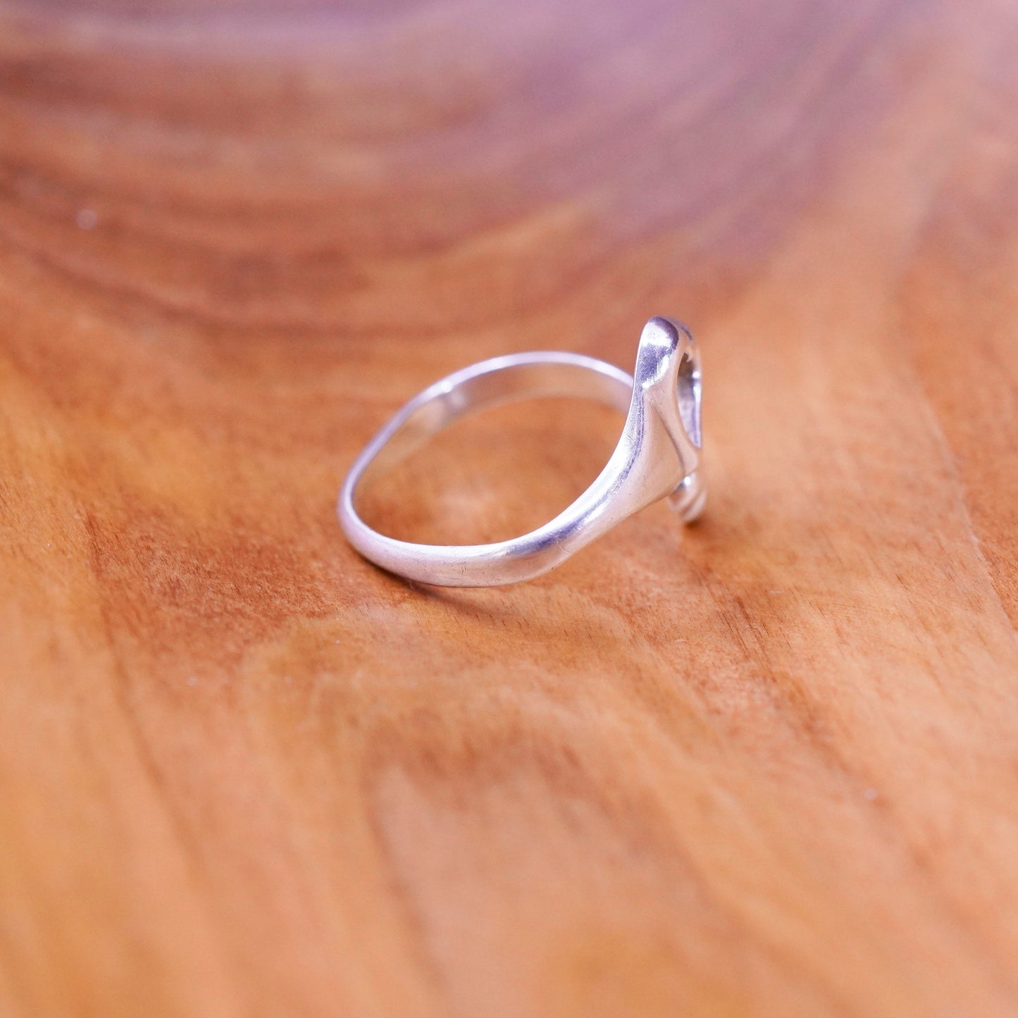 Size 9, vintage Sterling silver handmade ring, 925 wrap band with double hearts