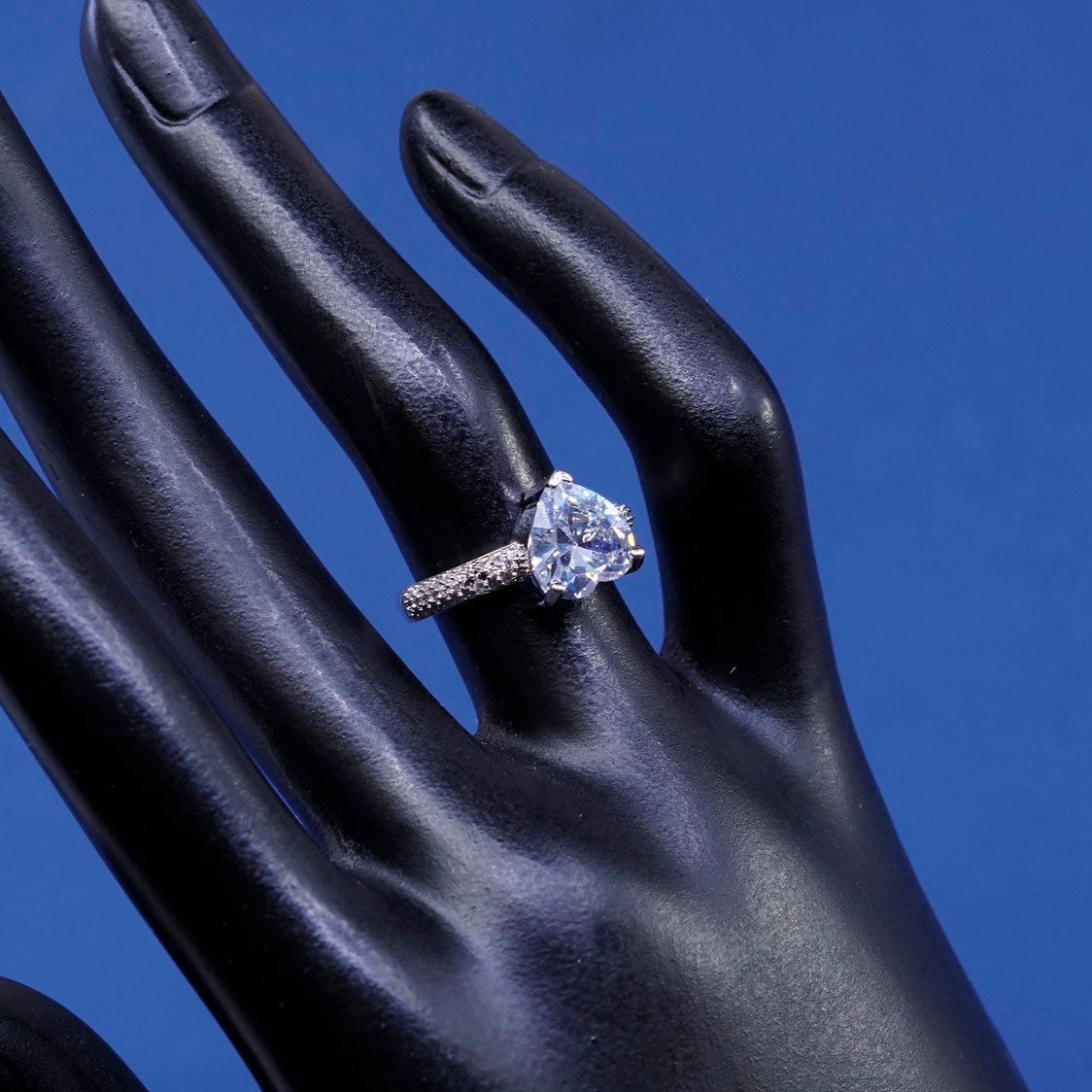 sz 5, vtg Sterling silver engagement ring, 925 w/ heart N cluster Cz