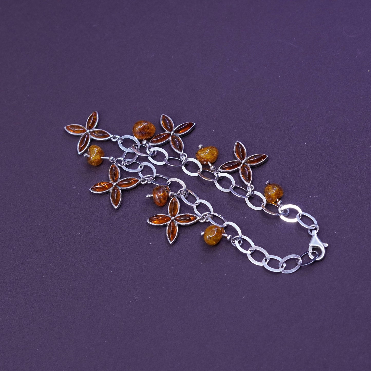 7”, Sterling silver handmade bracelet, 925 flatten oval chain w/ clover Amber