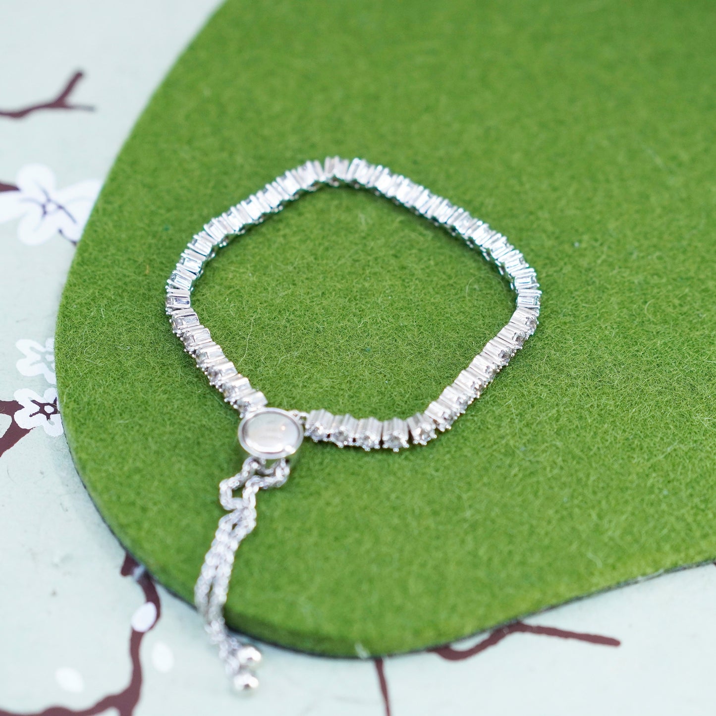 Size adjustable, Vintage sterling silver bracelet, 925 box chain white topaz