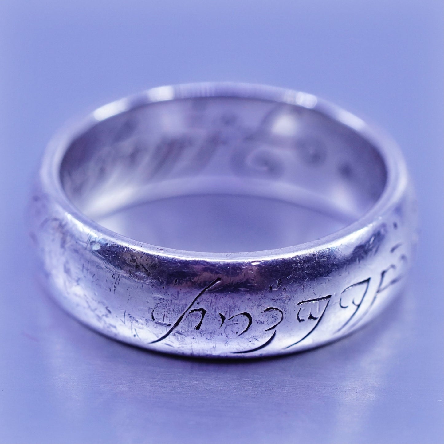 sz 5.25, southwestern Sterling 925 silver inspirational ring, band embossed