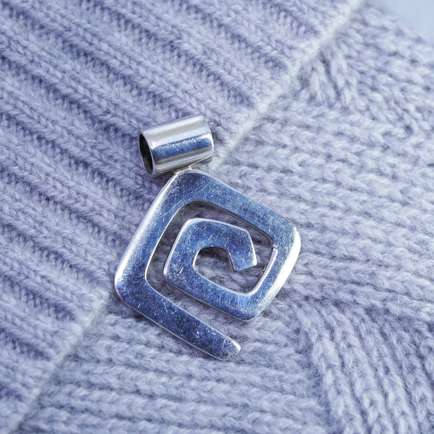 Vintage Silpada S0337 sterling 925 silver handmade swirl pendant