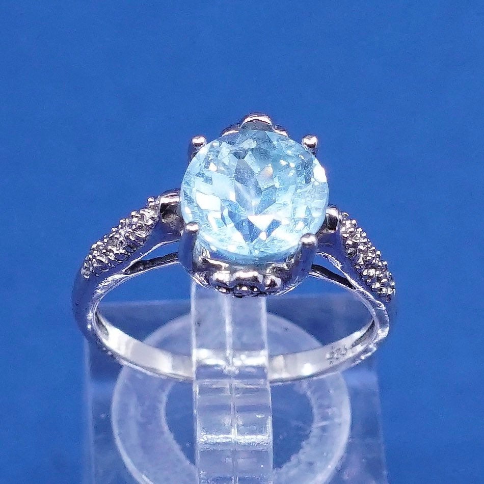 Size 7.5, vtg sterling silver handmade ring, 925 w/ oval topaz