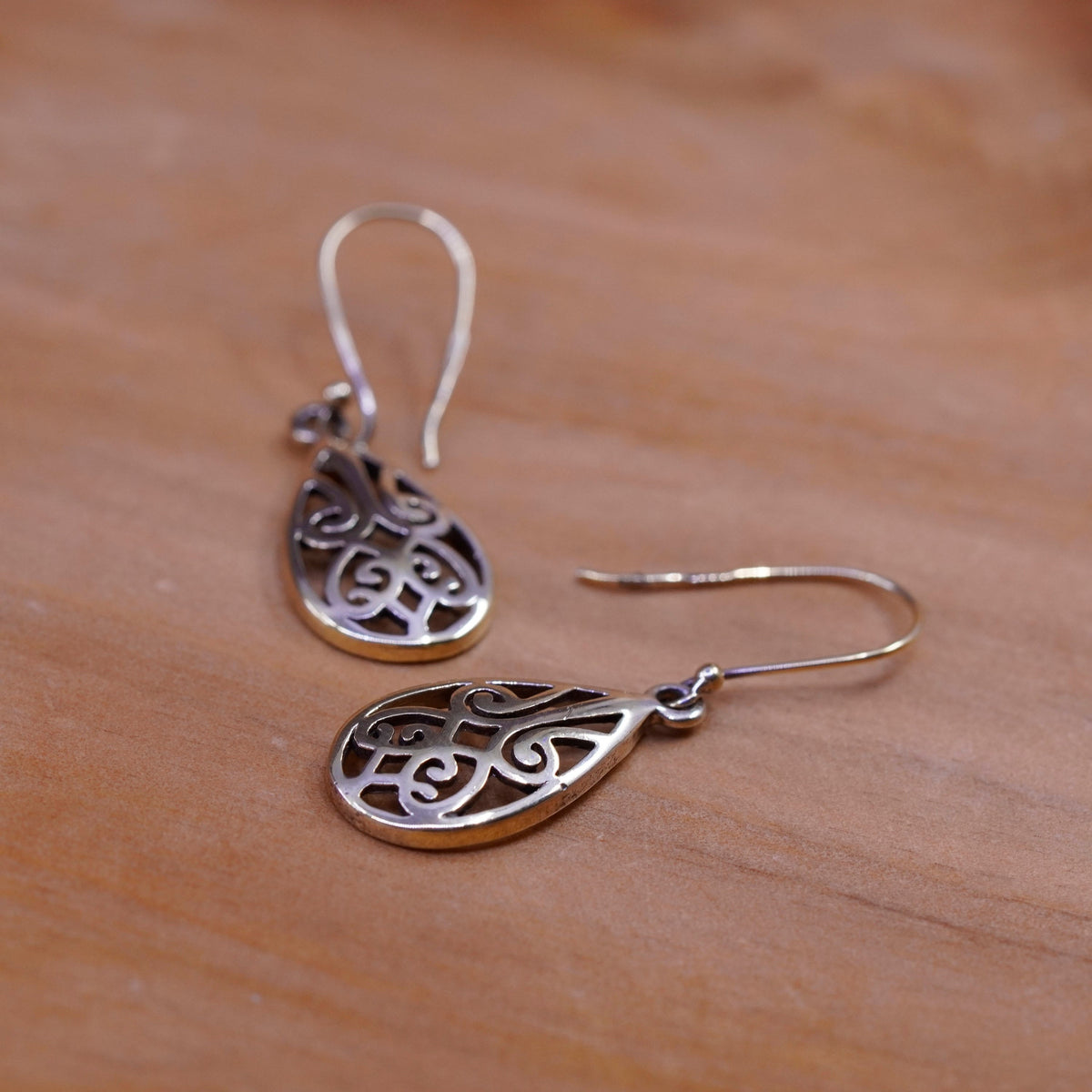 vermeil gold over Sterling silver handmade earrings 925 Bali Filigree teardrops