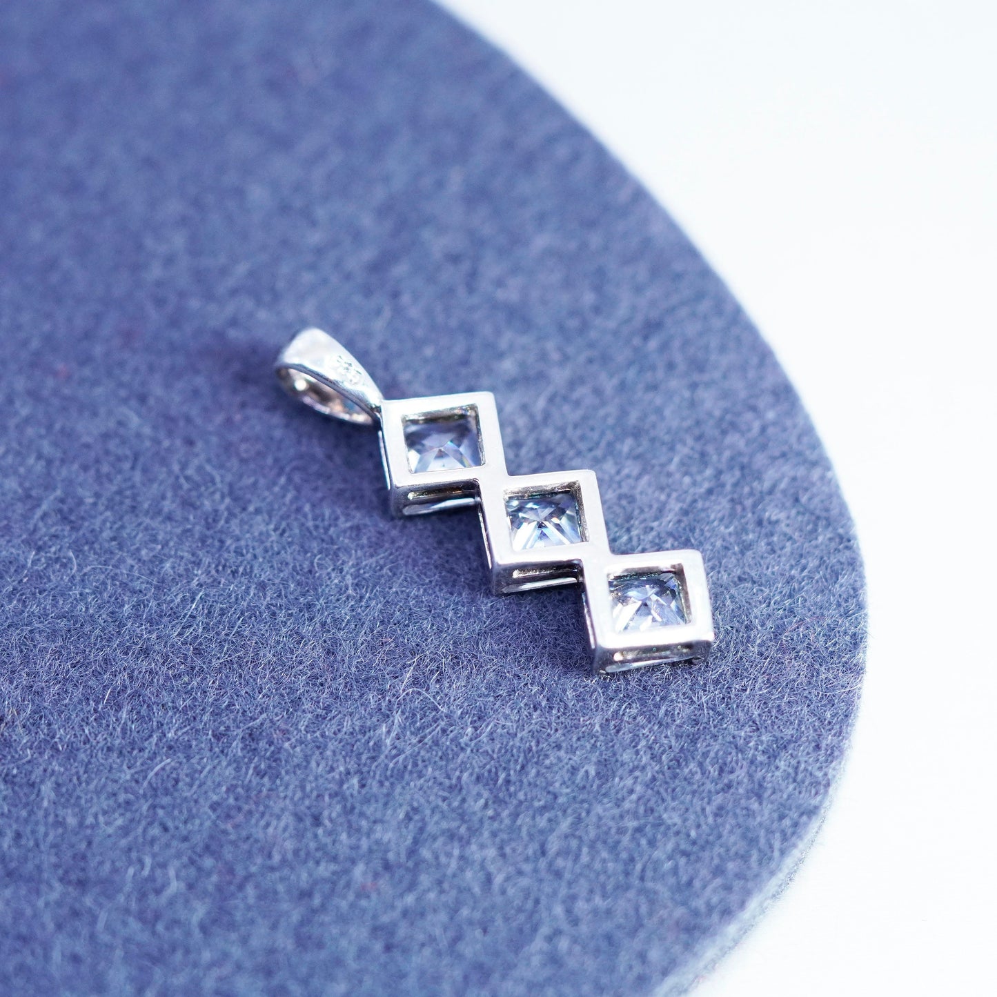 Vintage sterling 925 silver pendant with square Cz