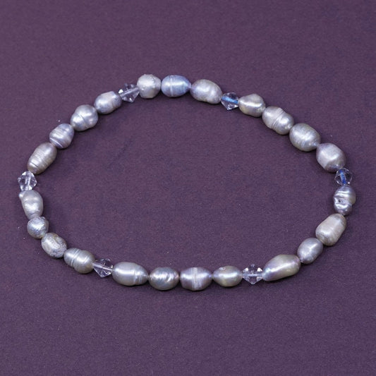 6.5”, vtg handmade bracelet, elastic band w/ freshwater gray pearl