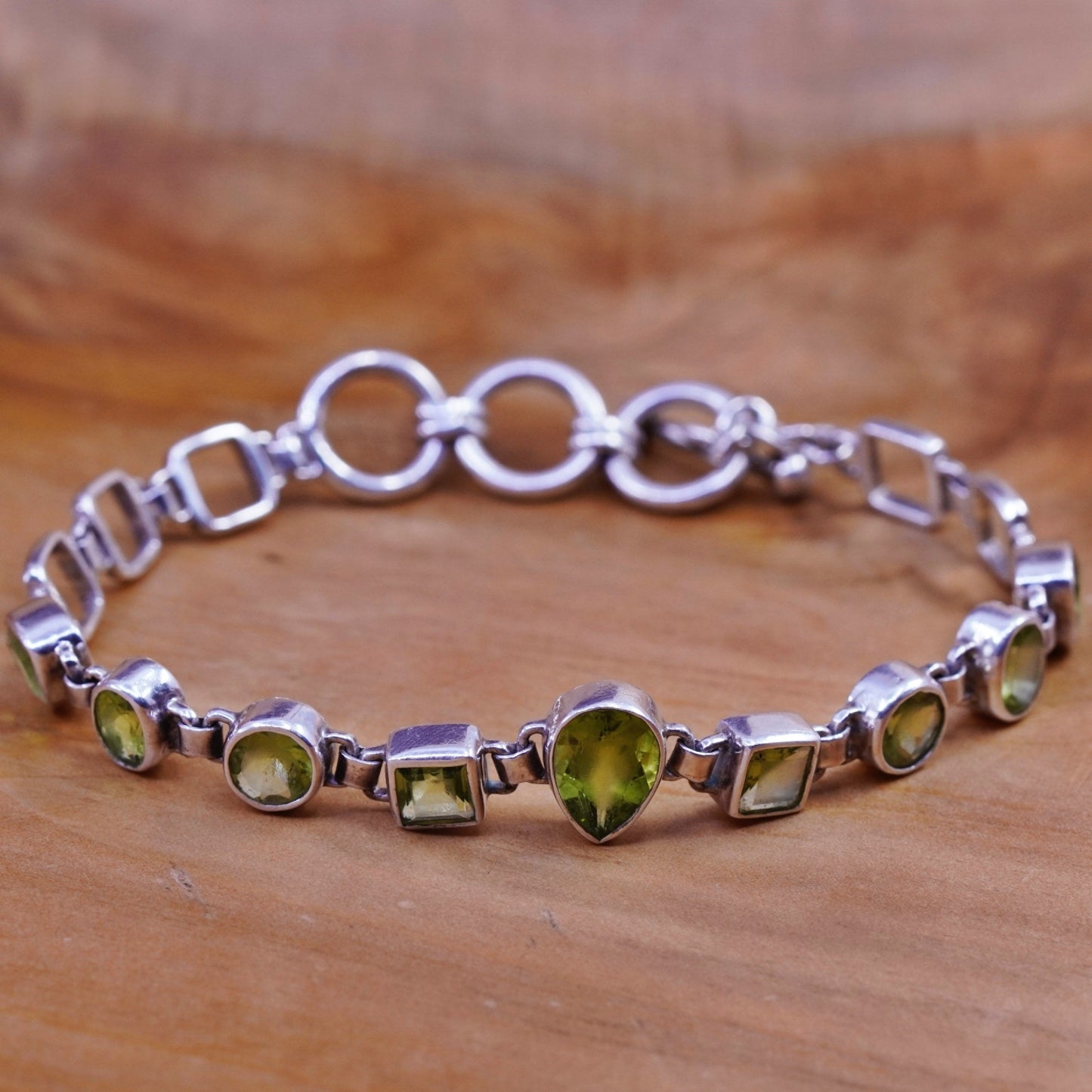 7+1”, vintage Sterling silver handmade bracelet, 925 chain with peridot