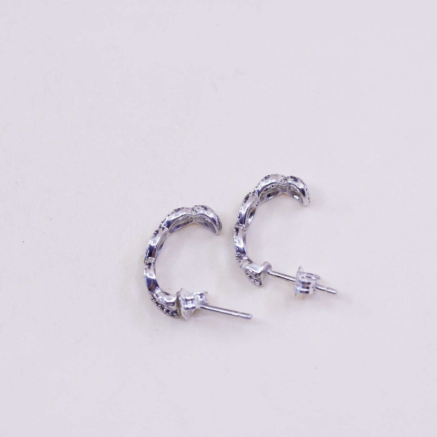 0.75”, Vintage sterling silver earrings, 925 silver huggie with genuine diamond