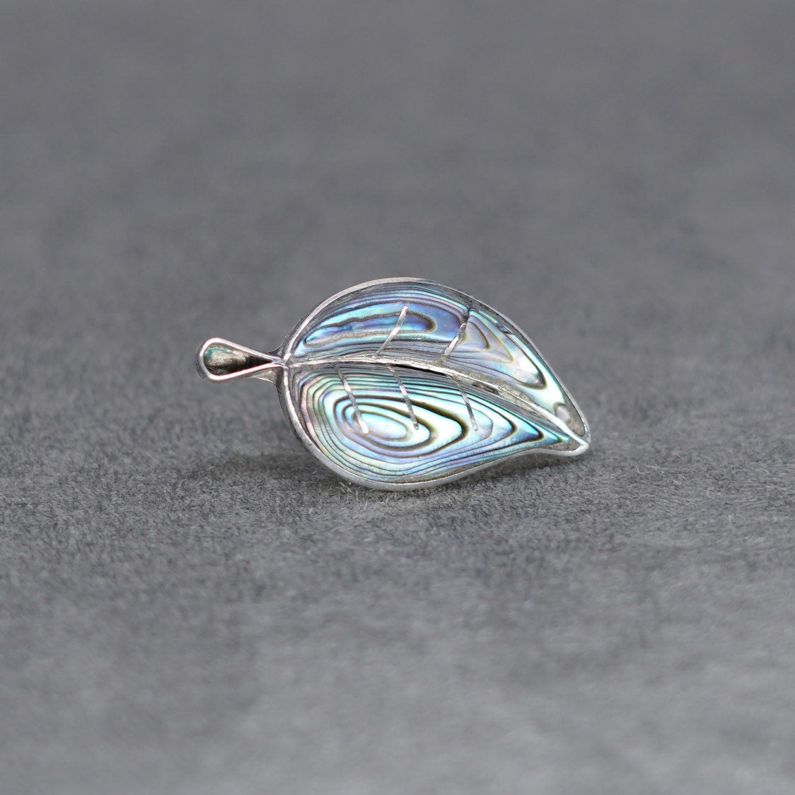 Vintage PA Sterling 925 silver handmade screw back earrings w/ abalone leaf