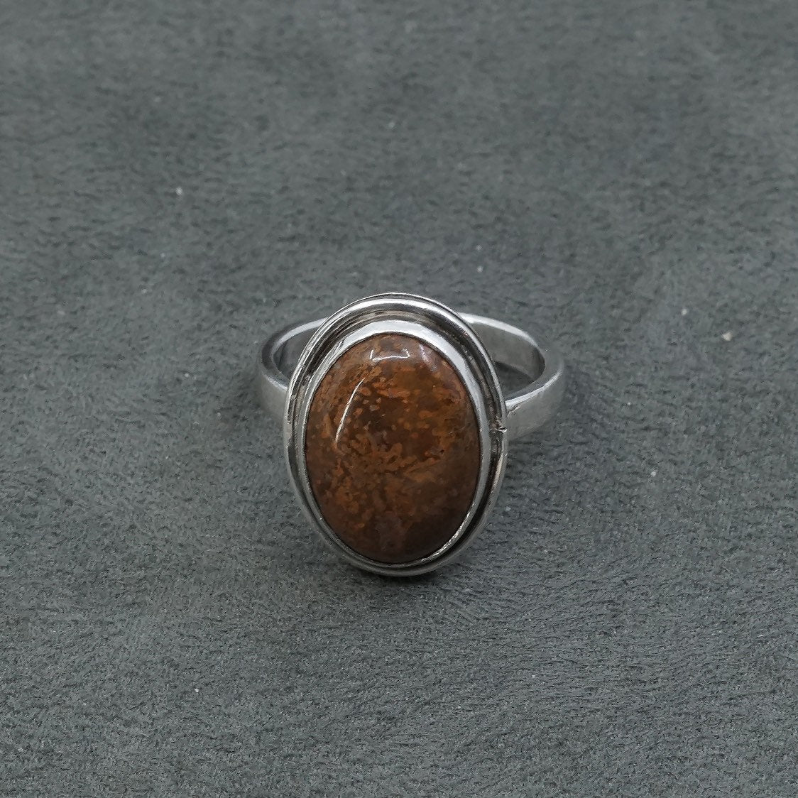 sz 8.75, vtg Sterling silver handmade cocktail ring, 925 w/ oval cut red jasper