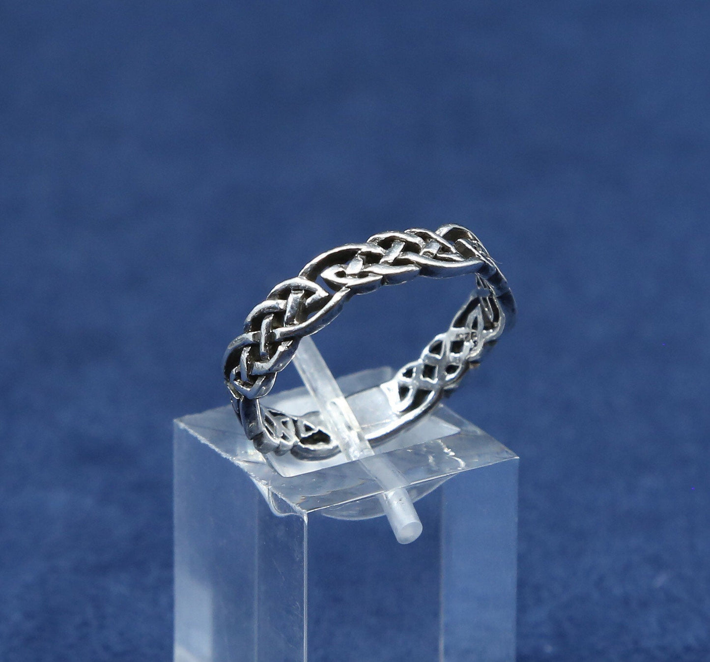 sz 7.75, vtg Sterling silver handmade band, 925 ring w/ woven