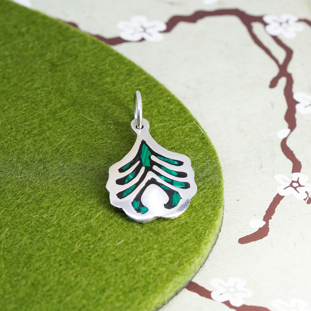 Vintage Mexico sterling silver handmade slide pendant, 925 fish with malachite
