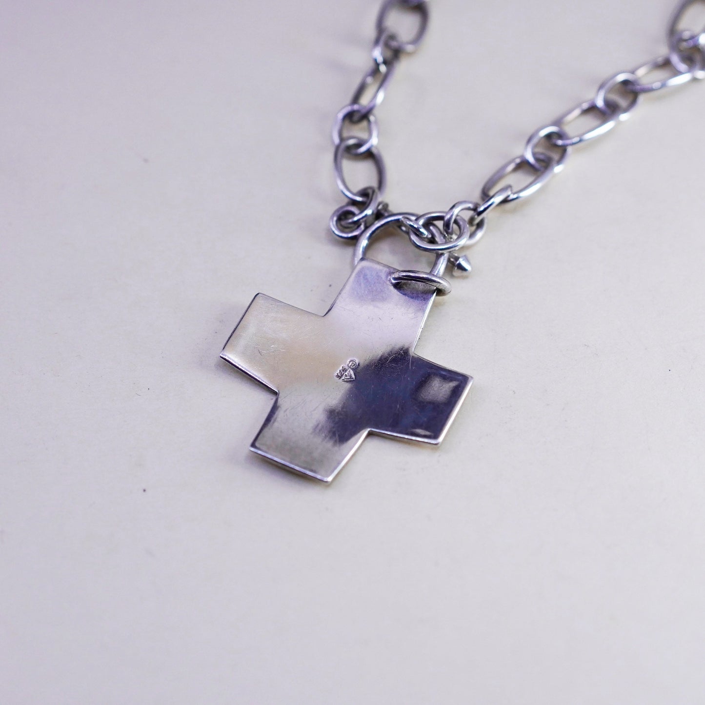 16”, retired silpada N0557 Sterling silver necklace, 925 chain cross pendant