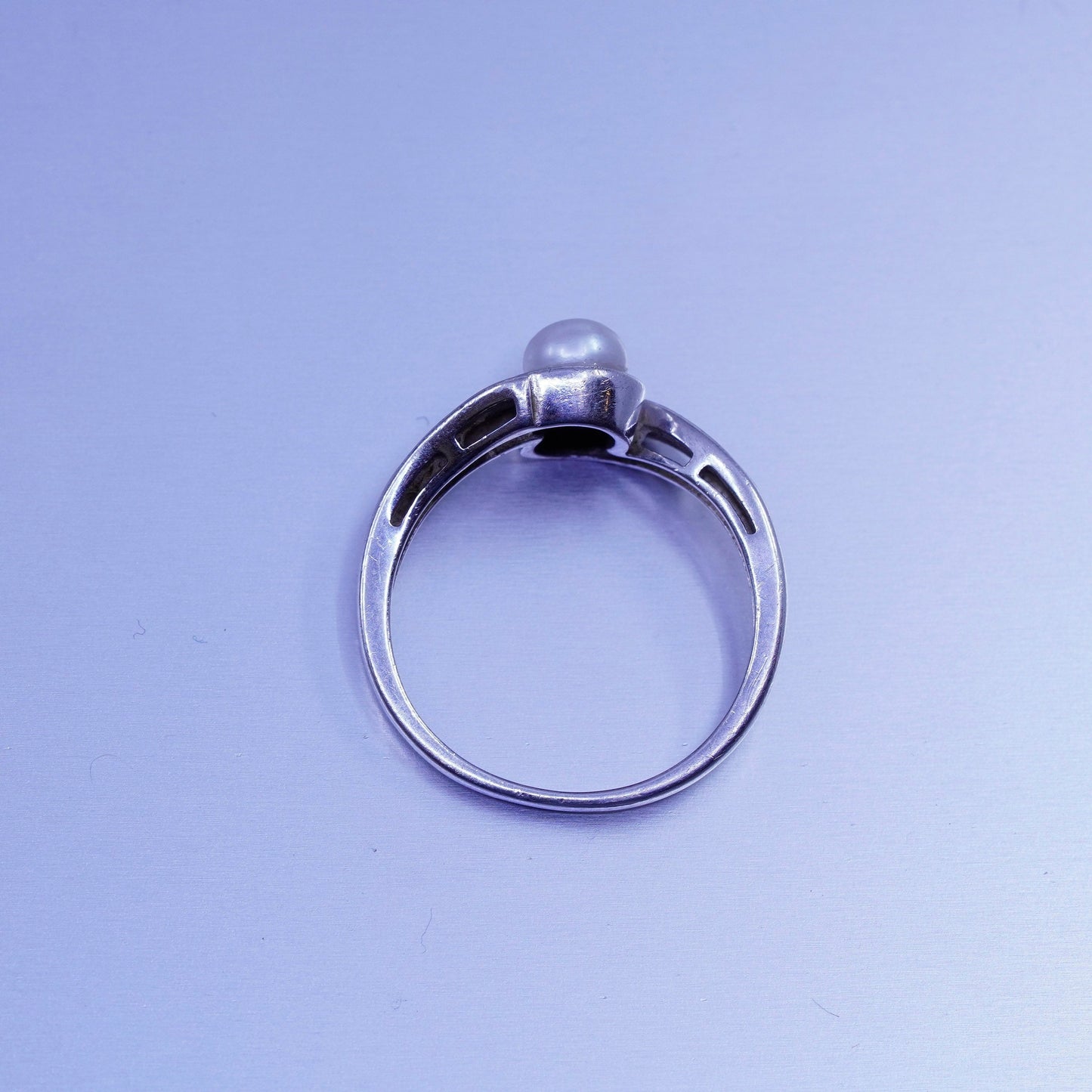 Size 10.5, vintage Sterling 925 silver handmade ring with pearl and diamond