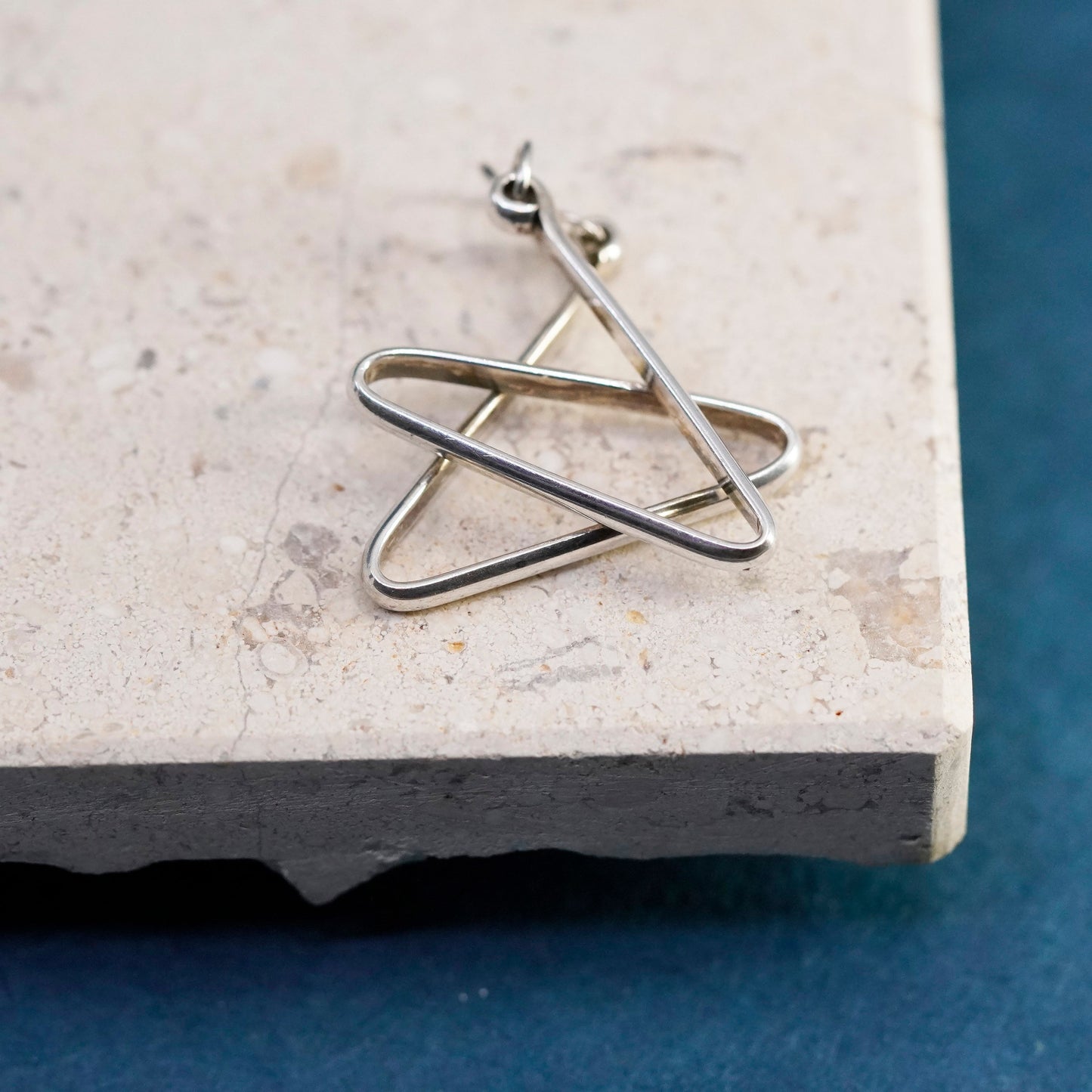 Vintage Sterling silver handmade pedant, modern 925 entwined star