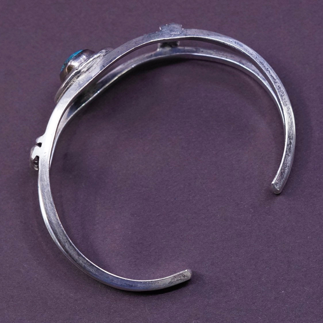6.25”, vtg Navajo Sterling silver handmade bracelet, southwestern 925 cuff