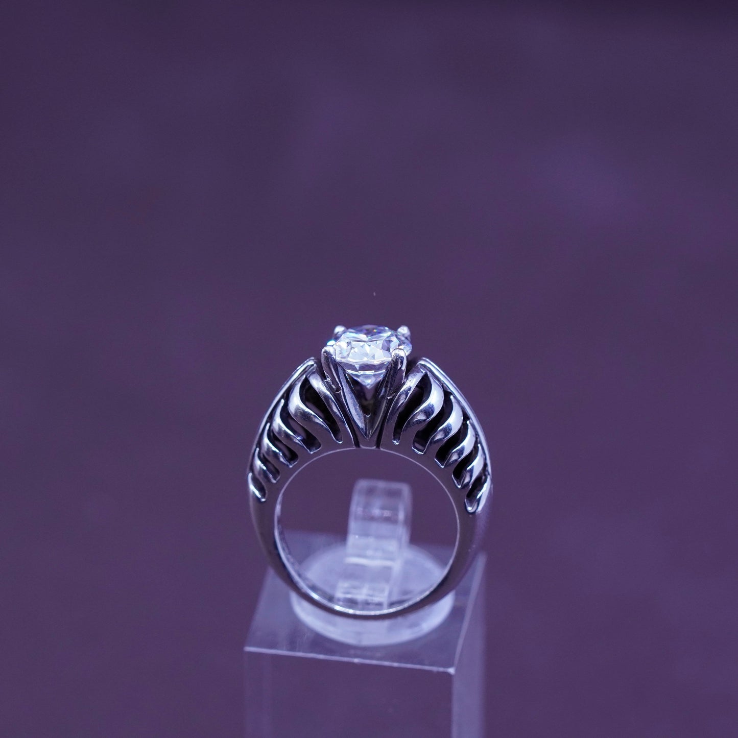 Size 6, Vintage kabana Sterling Silver Handmade ring, 925 ribbed band with Cz