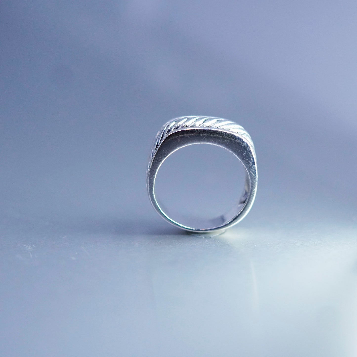 Size 8.5, vintage Sterling 925 silver handmade ring, modern ribbed band