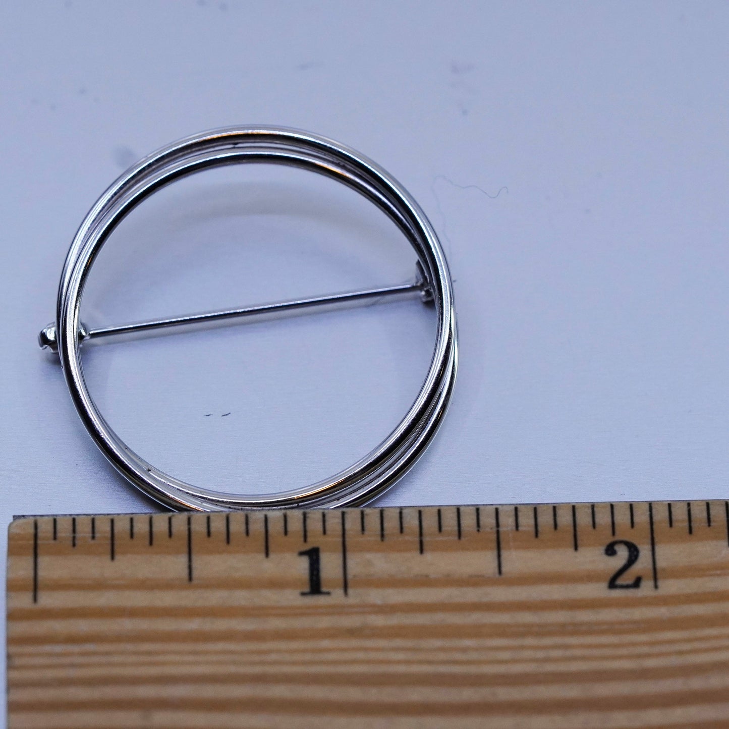 Vintage sterling silver handmade brooch, 925 entwined circle pin