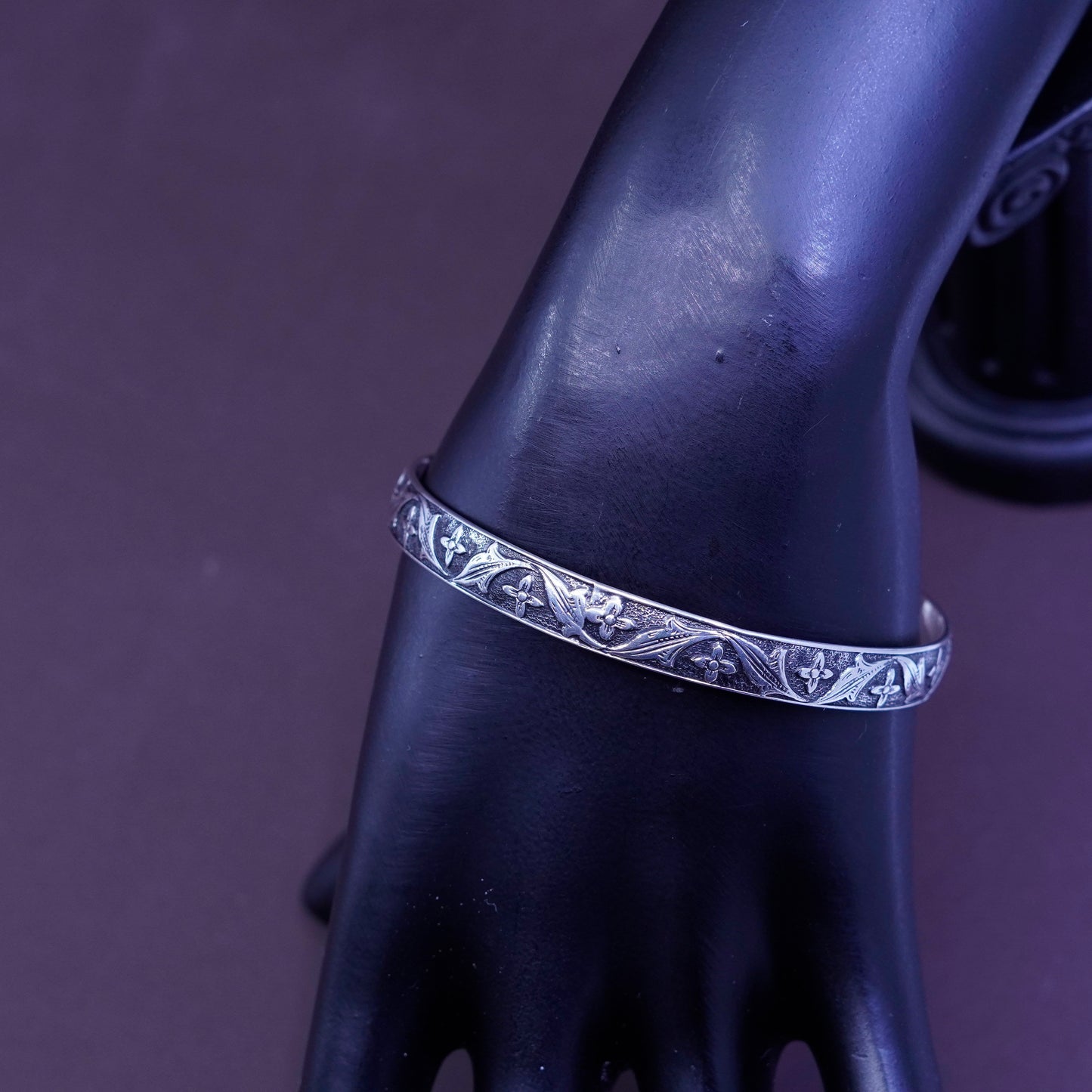 7.75”, Vintage Sterling silver handmade bracelet, 925 floral textured bangle