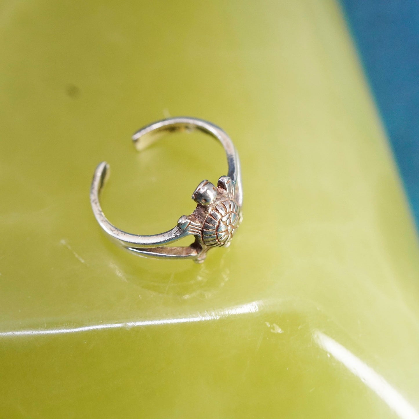 Size 3, vintage Sterling silver handmade ring, 925 turtle ring