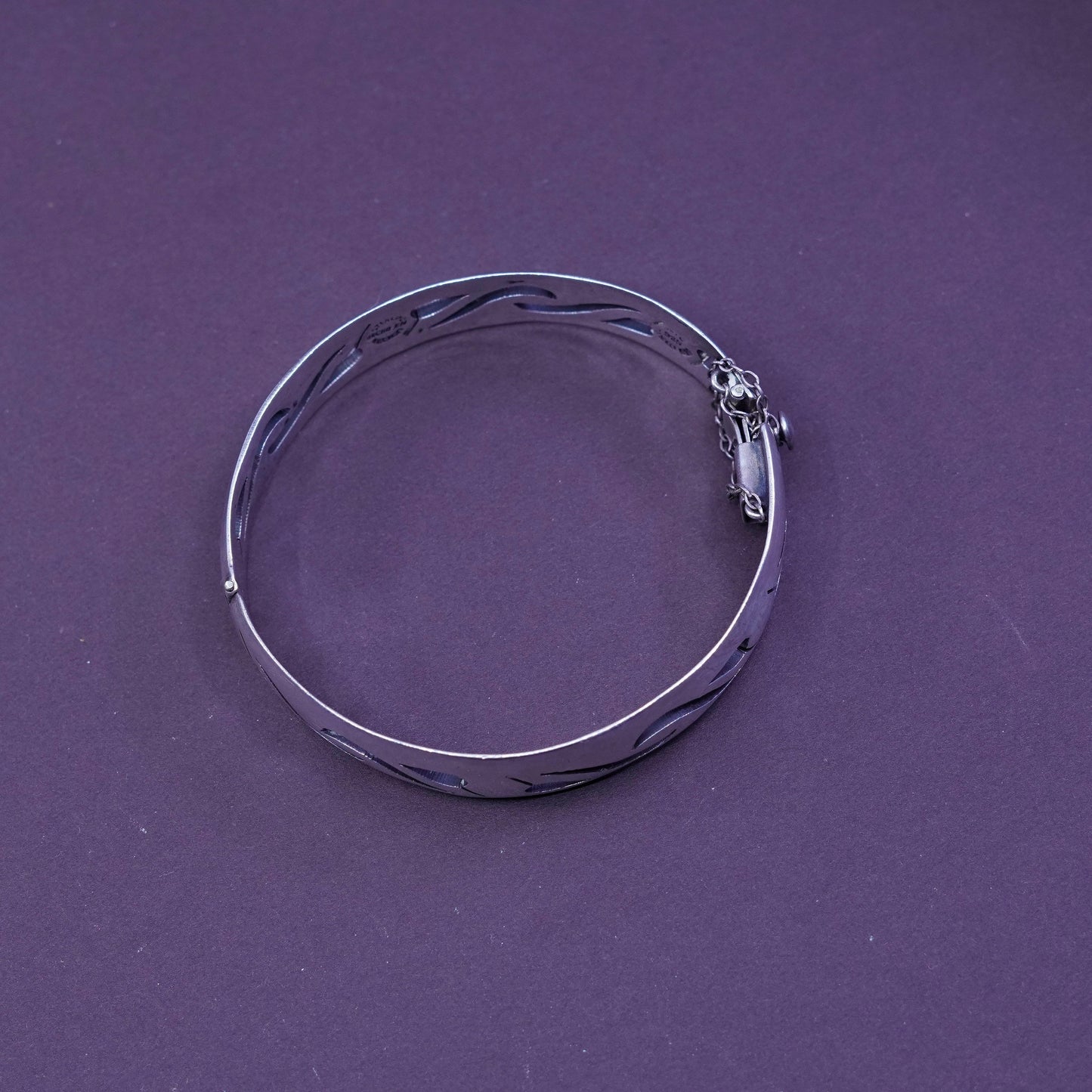 7.5”, vintage mexico hecho en Sterling silver handmade hinged bangle bracelet