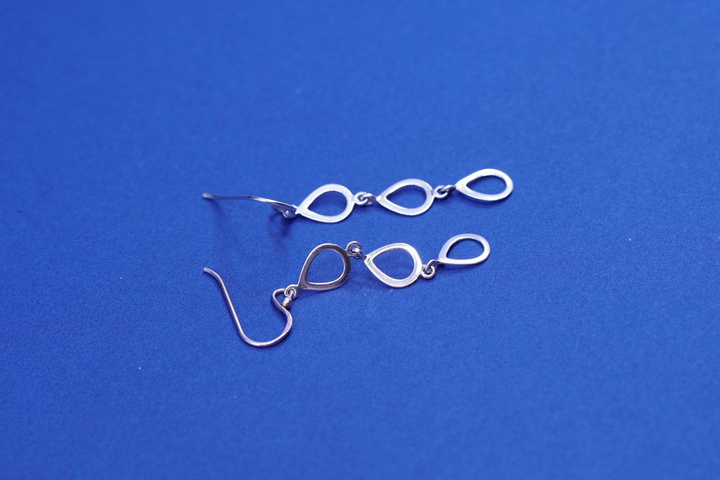 Italy Sterling silver modern earrings, 925 teardrop Dangles