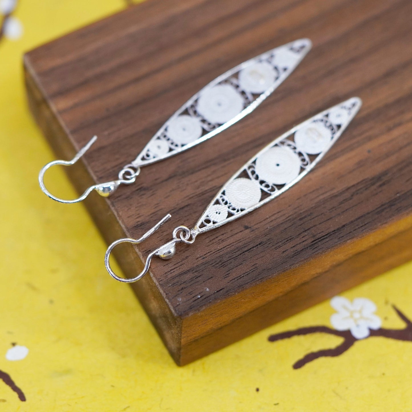 Vintage Sterling silver handmade earrings, 925 Filigree marquise shaped dangle