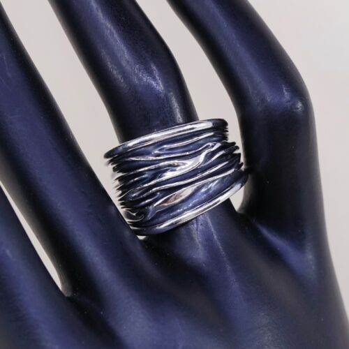 Size 8, Vtg Oxidized Mexico Sterling 925 Silver Handmade Wrinkly Ring Band