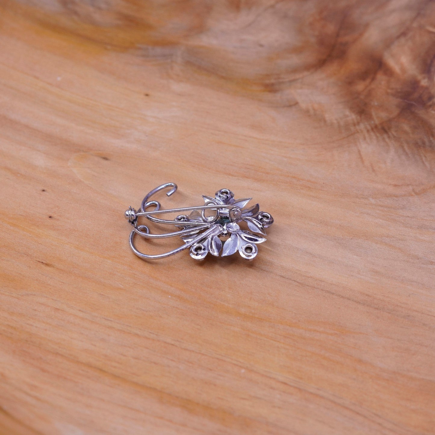 Vintage Art Deco handmade sterling 925 silver flower brooch with blue Crystal
