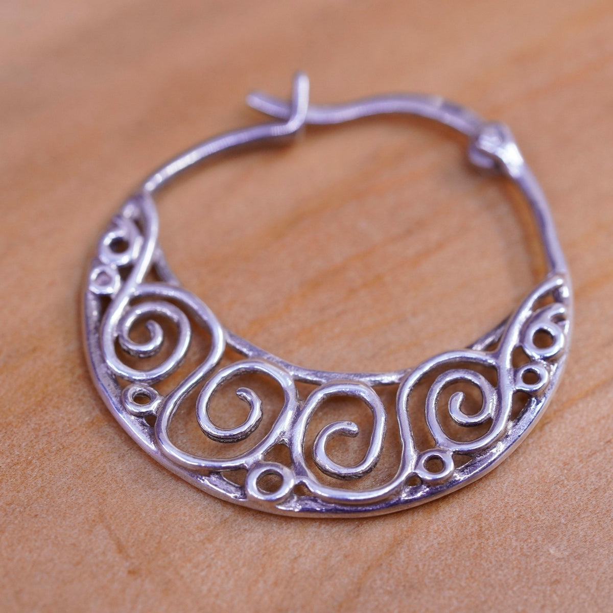 1”, vintage Sterling silver filigree hoop earrings, 925 huggie