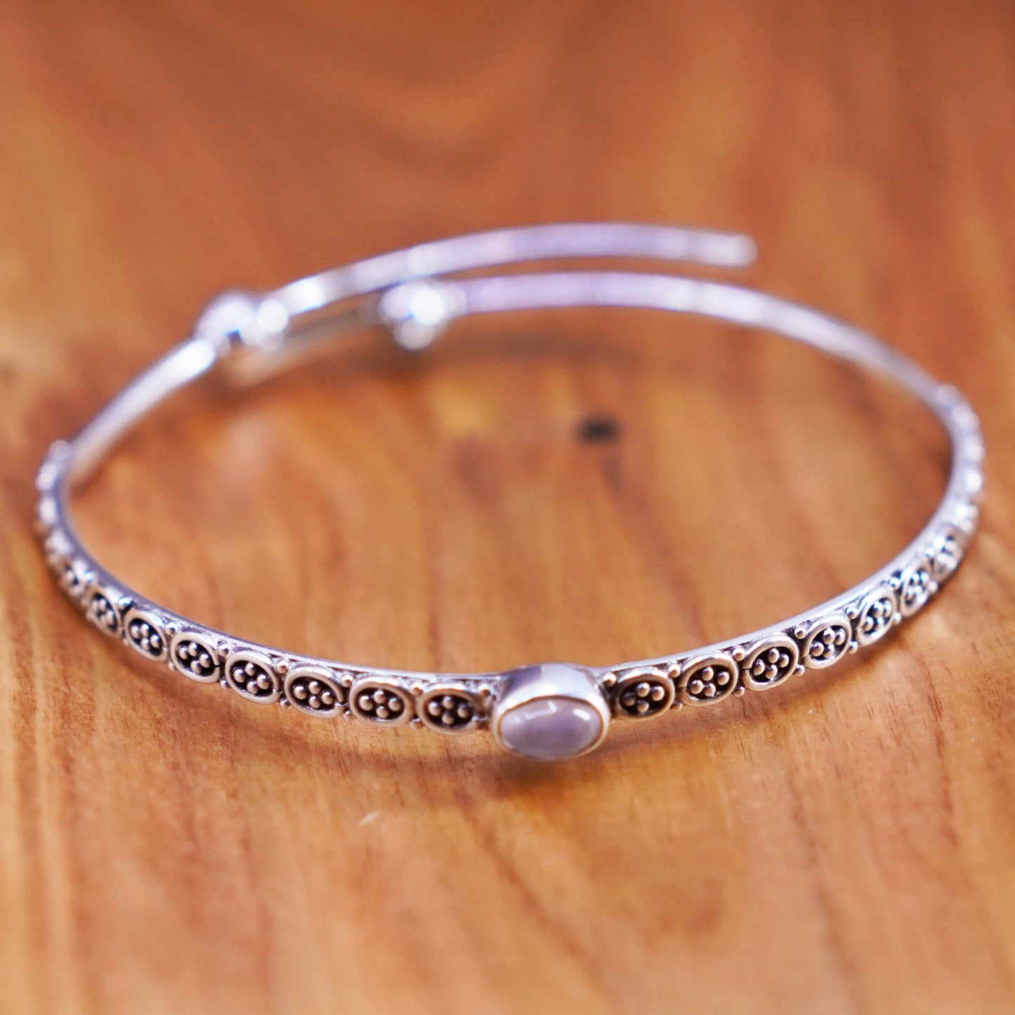 7.5”, vtg Sajen Sterling silver handmade bracelet, 925 bangle mother of pearl