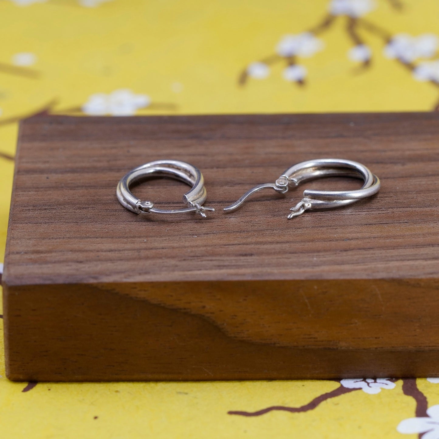 0.75”, Vintage Sterling silver handmade earrings, twisted 925 hoops