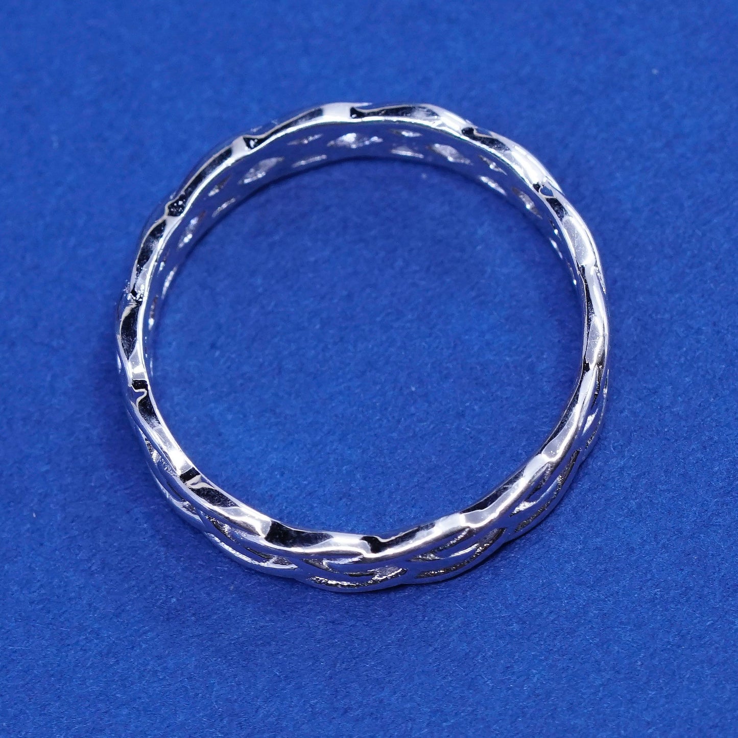 Size 7.25, vintage Sterling silver handmade ring, 925 woven band