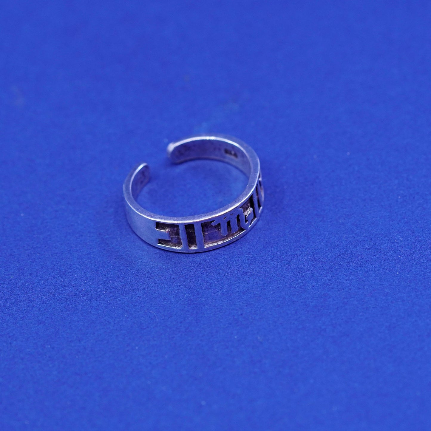 sz 5, vtg adjustable scorpio sigh Sterling silver handmade ring, 925 open band