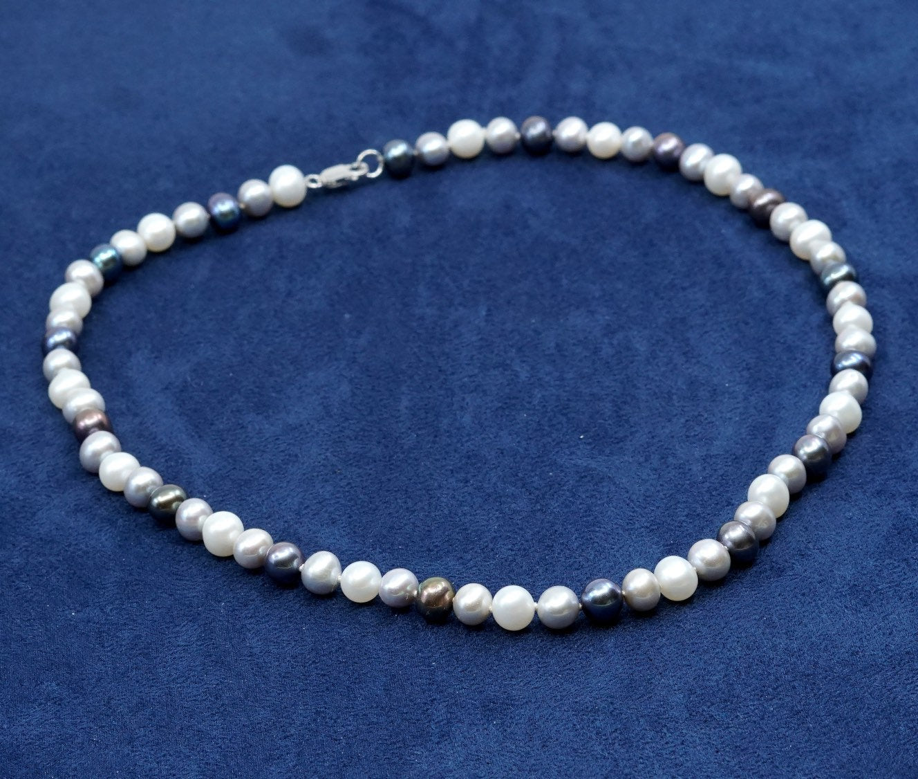 18", vintage sterling Silver necklace with genuine nugget pearl beads